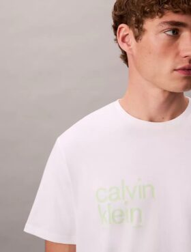 Circle Graphic Relaxed T-Shirt