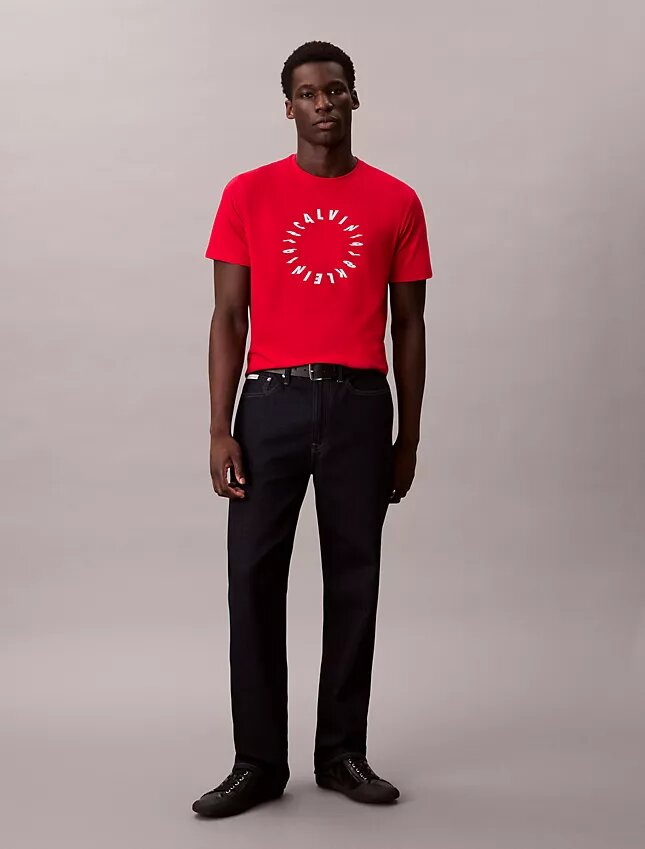 Circle Logo Graphic Classic T-Shirt Circle Logo Graphic Classic T-Shirt