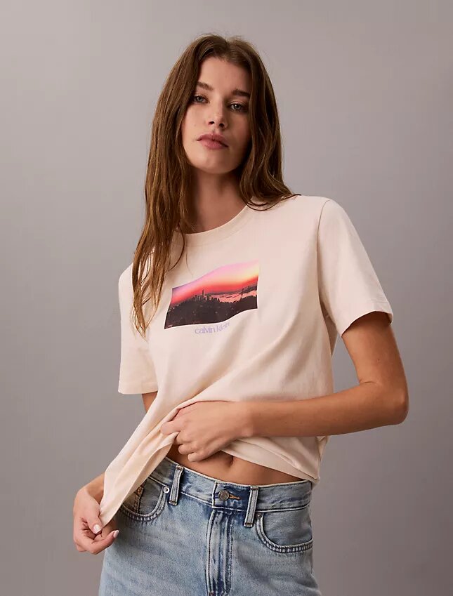 City Sunset Logo Graphic Classic T-Shirt City Sunset Logo Graphic Classic T-Shirt