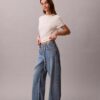 Low Rise Belted Baggy Jeans