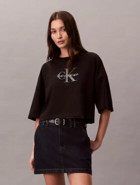 Monologo Cropped Boxy T-Shirt