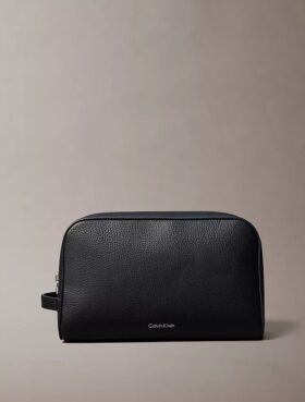 Pebble Grain Dopp Kit